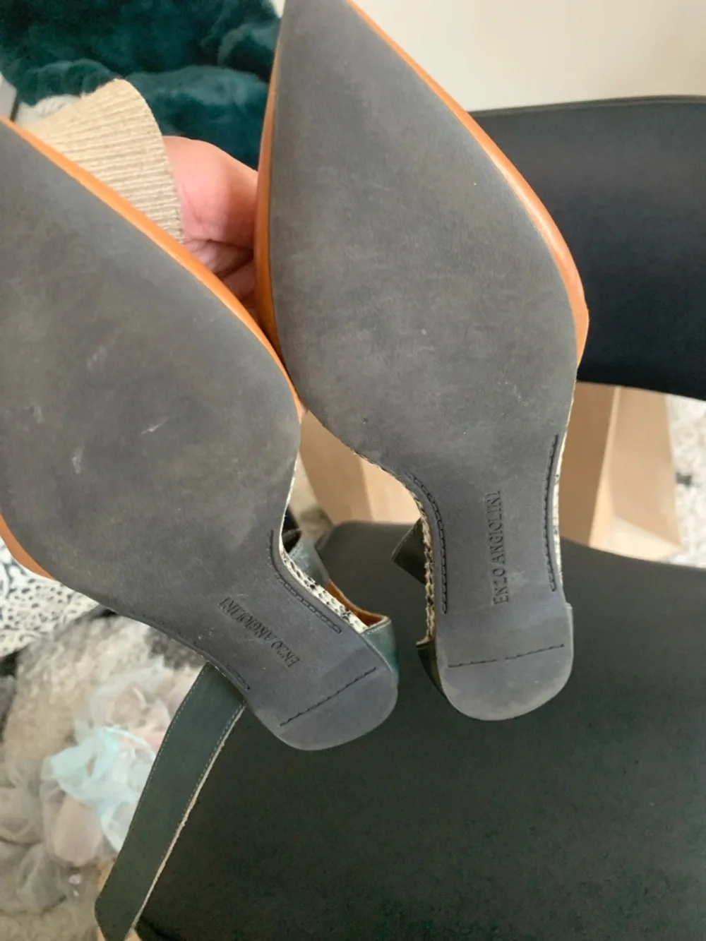 Pointy toe flat - Picture 2 of 3